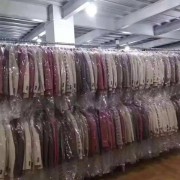 溧陽外(wài)貿服裝回收價格表24年-上門高級回收布料面料服裝
