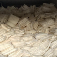 工(gōng)廠幾千條全棉浴巾毛巾處理