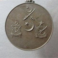 上海各種老紀念章回收價格一(yī)覽表_上海回收民國像章