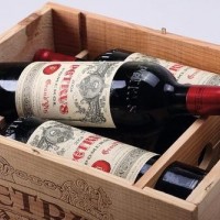 孝感收購柏圖斯,,2005年柏圖斯紅酒回收價格值多少錢每支！