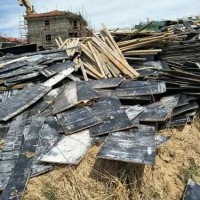 貴陽廢舊(jiù)木材回收廠家高價上門回收工(gōng)地建築廢料、木方、建築模闆