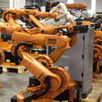 上海機器人回收公司高價上門回收各類工(gōng)業機器人