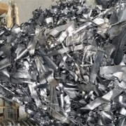 江橋鋁型材回收多少錢一(yī)噸 附近上門回收廢鋁