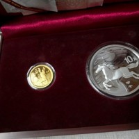 10銀紀念币收購價格  上海市5元銀紀念币回收熱線
