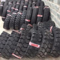 寶山轎車(chē)輪胎回收 高價回收各類輪胎