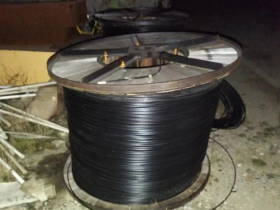 20軸工(gōng)程剩餘鋁電(diàn)纜線處理