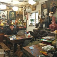 高價收購上海老家具、民國紅木老梳妝台、五鬥櫥收購
