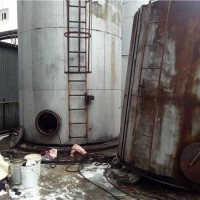 蘇州市廢舊(jiù)油罐拆除回收公司